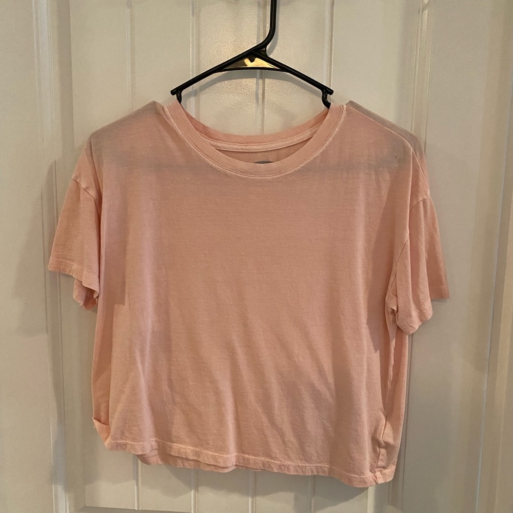 Old Navy light pink crop top